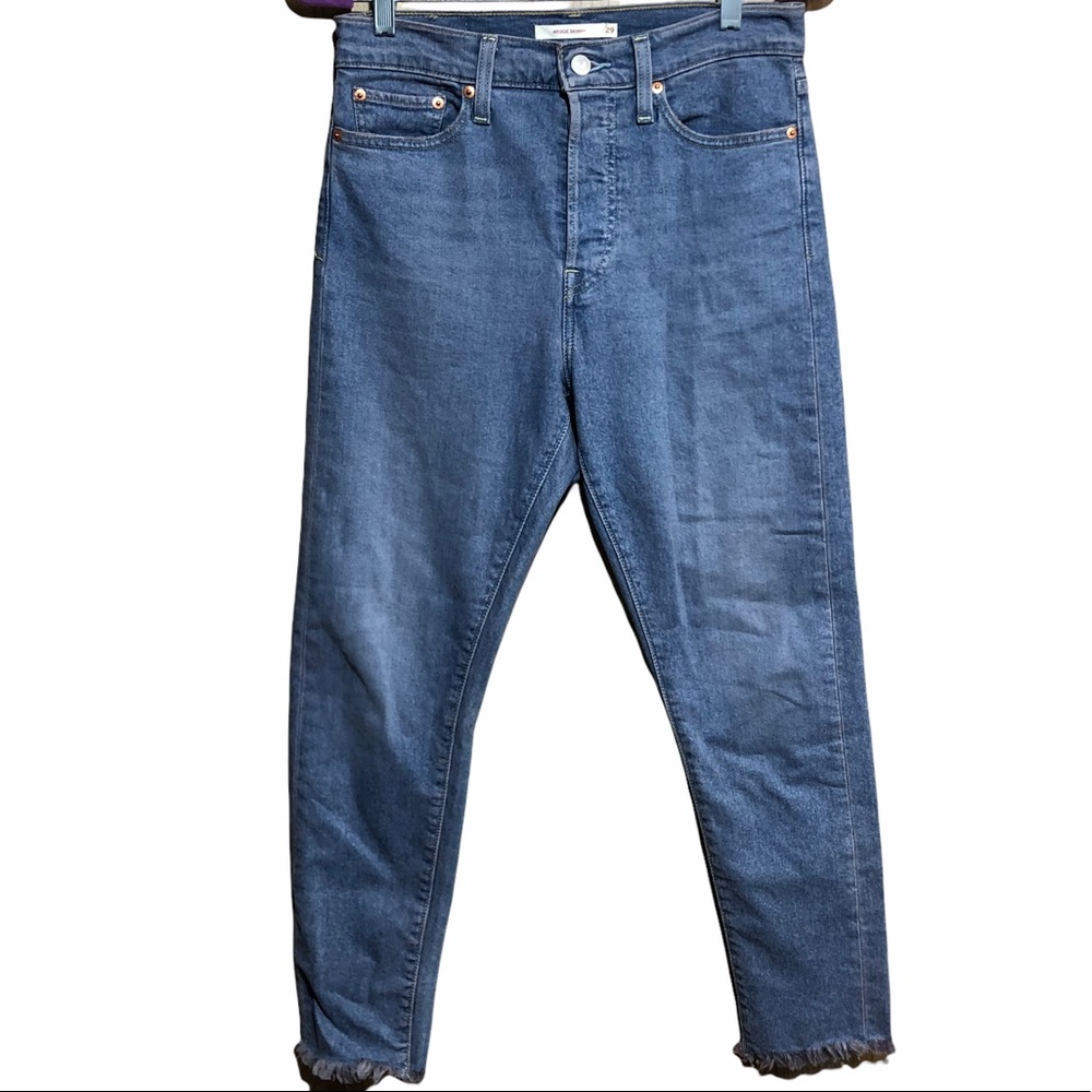 Levi’s Wedgie Skinny Button Fly Ankle Jean Frayed Hem - Picture 2 of 16